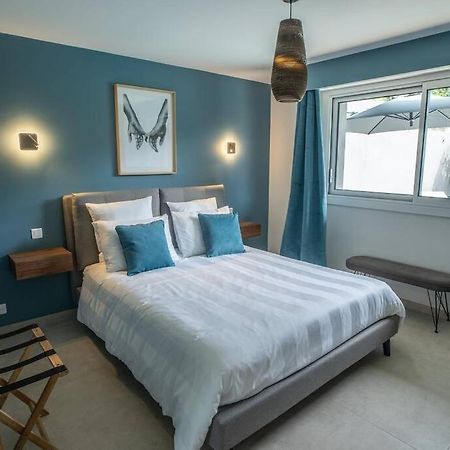 Rez De Villa De Charme-Piscine-3 Chambres 6 Pers Saint-Raphaël المظهر الخارجي الصورة