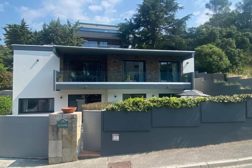 Rez De Villa De Charme-Piscine-3 Chambres 6 Pers Saint-Raphaël المظهر الخارجي الصورة